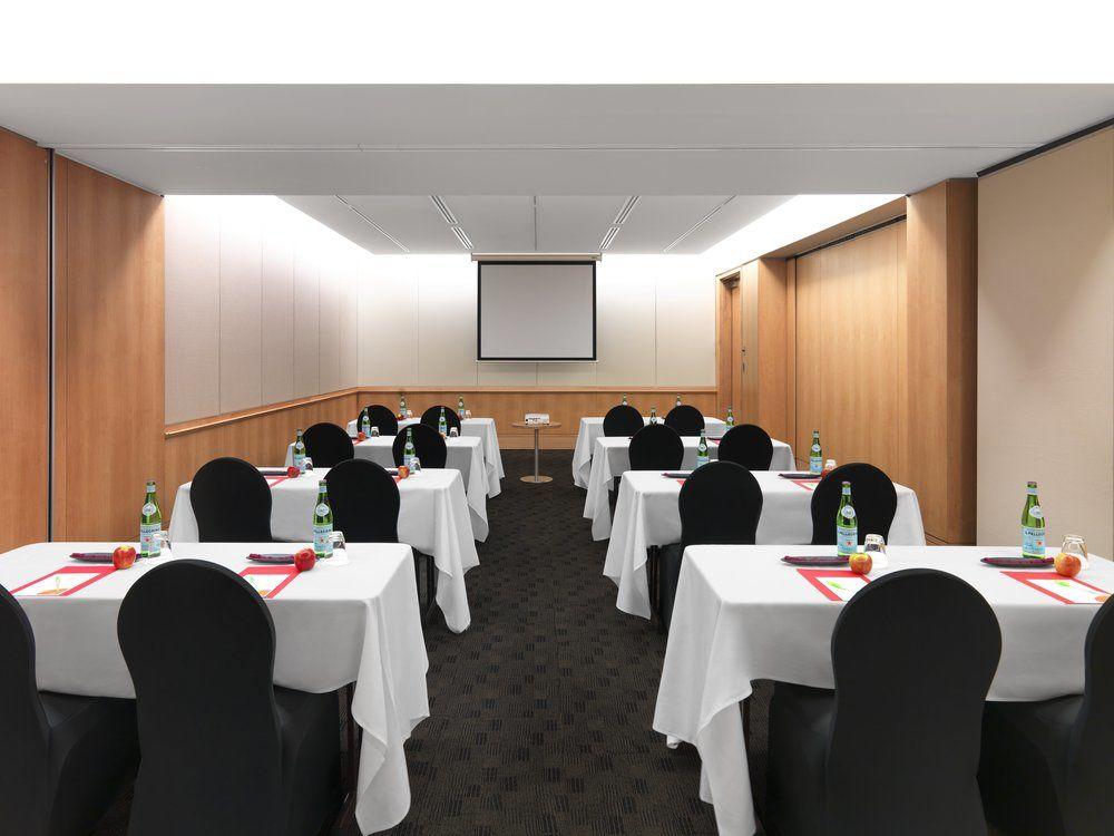 Crowne Plaza Sydney Macquarie Park By Ihg Sidney Exterior foto